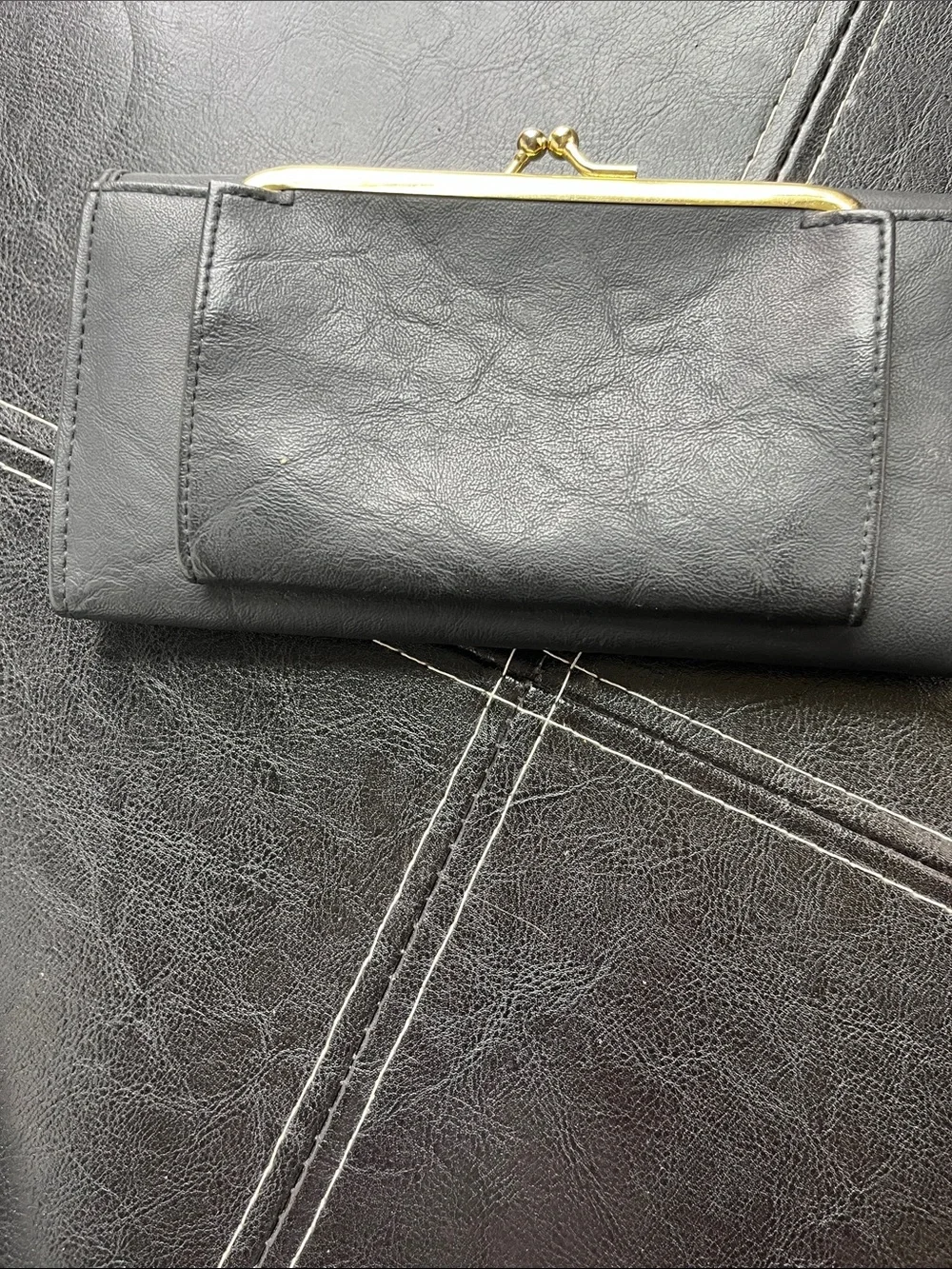 Source Unknown Floral Pink Clutch Wallet with Gold Plaque